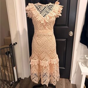 Chic Crochet Lace Midi Dress